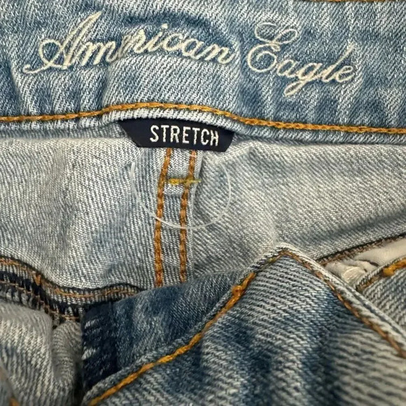 American Eagle Blue High Waist Pockets  Raw Hem Women’s Denim Jean SZ 6 #1997 - Picture 5 of 11